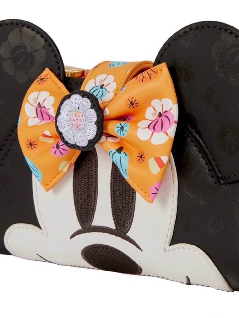 Minnie Mouse Fall Disney Loungefly wallet - Picture 2 of 4